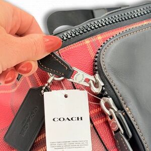 NWT Mens Coach Leather Crossbody, Classic Belt Bag Adjustable Red, Black Plaid
